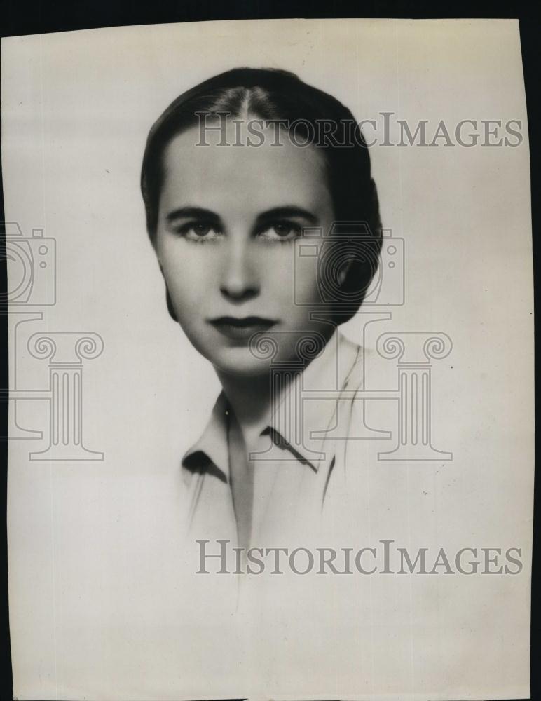 1945 Press Photo Elizabeth Janeway - RSL93115 - Historic Images