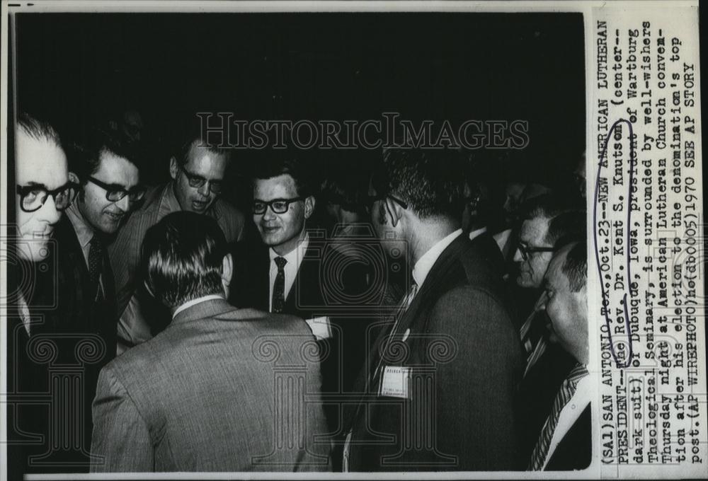 1970 Press Photo Rev Dr Kent Knuttson of Luthern Church - RSL86217 - Historic Images