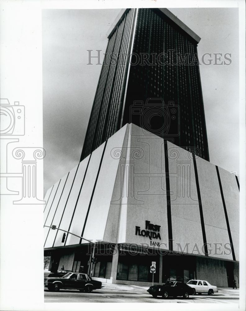 1988 Press Photo First Florida Bank Tower 36 floors - RSL64927 - Historic Images