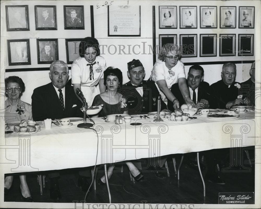 1966 Press Photo Immaculate Conception Church Comdr Richard Mangam - RSL87605 - Historic Images