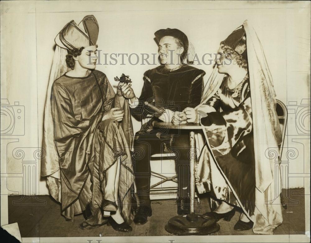 1938 Press Photo Frederick Witherby, Alexandre de Portalis "Romeo and Juliet" - Historic Images
