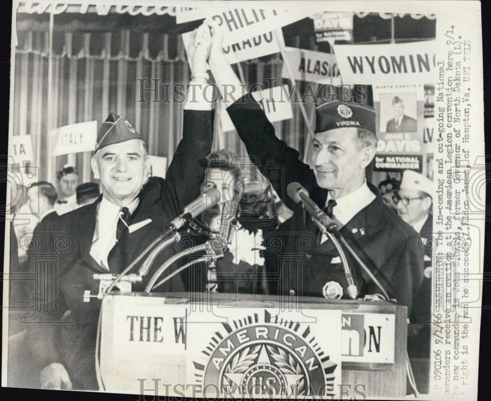 1966 Press Photo Nat&#39;l Commander John Davis &amp; Eldon James - RSL00717 - Historic Images