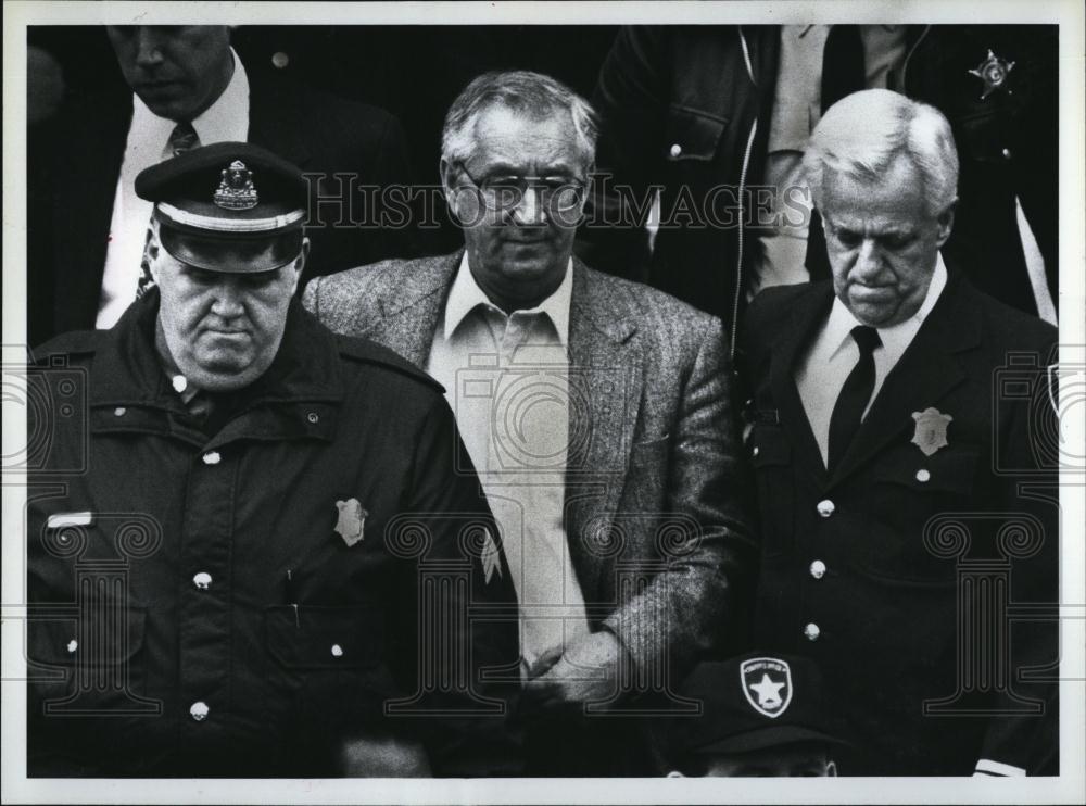 1993 Press Photo Ex priest James Porter at court on sexual assault charges - Historic Images