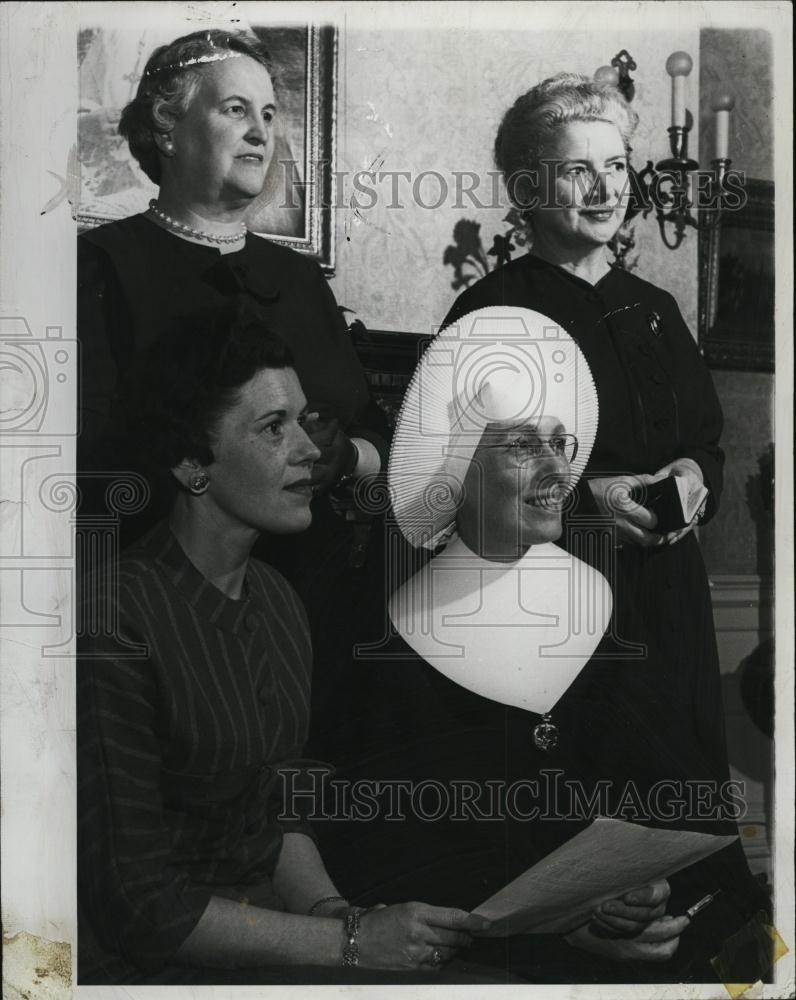 1959 Press Photo Mrs Karl A Zollinger Mrs Joseph M Cronin - RSL40663 - Historic Images