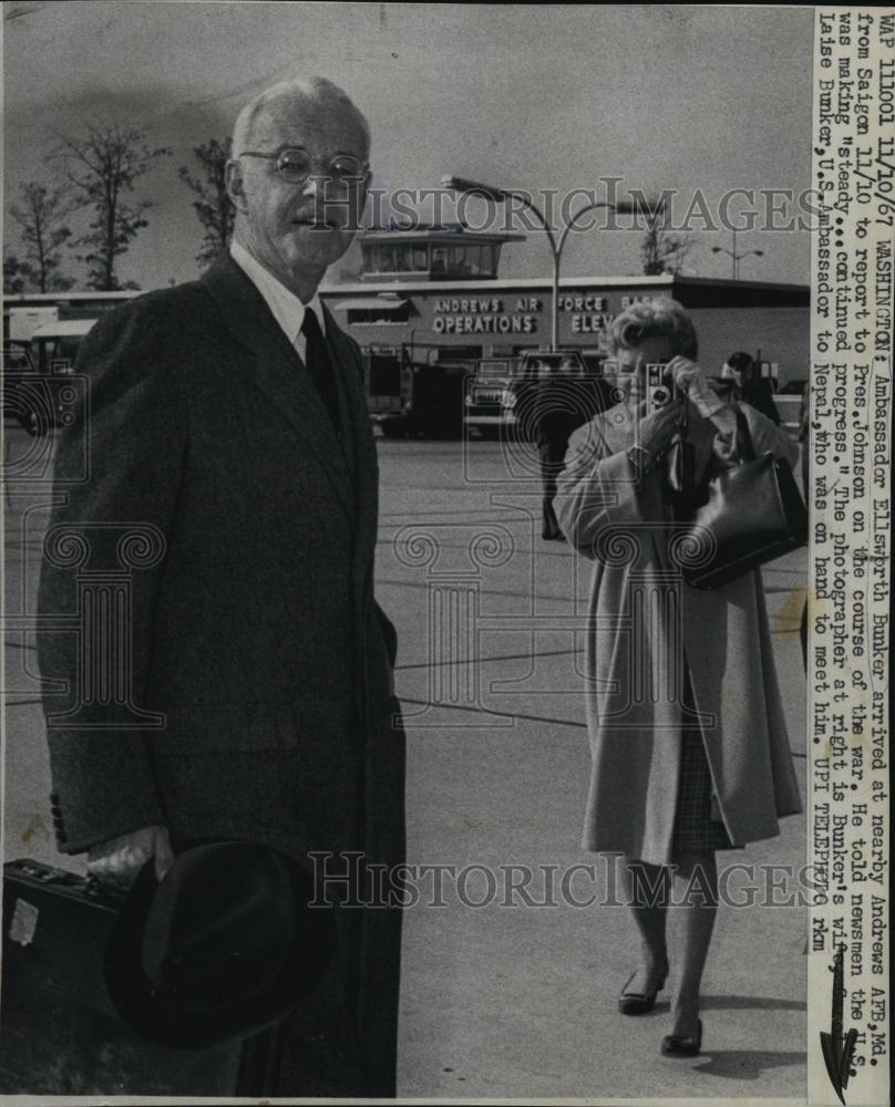 1967 Press Photo Ambassador Ellsworth Bunker In US To Brief Pres Johnson - Historic Images