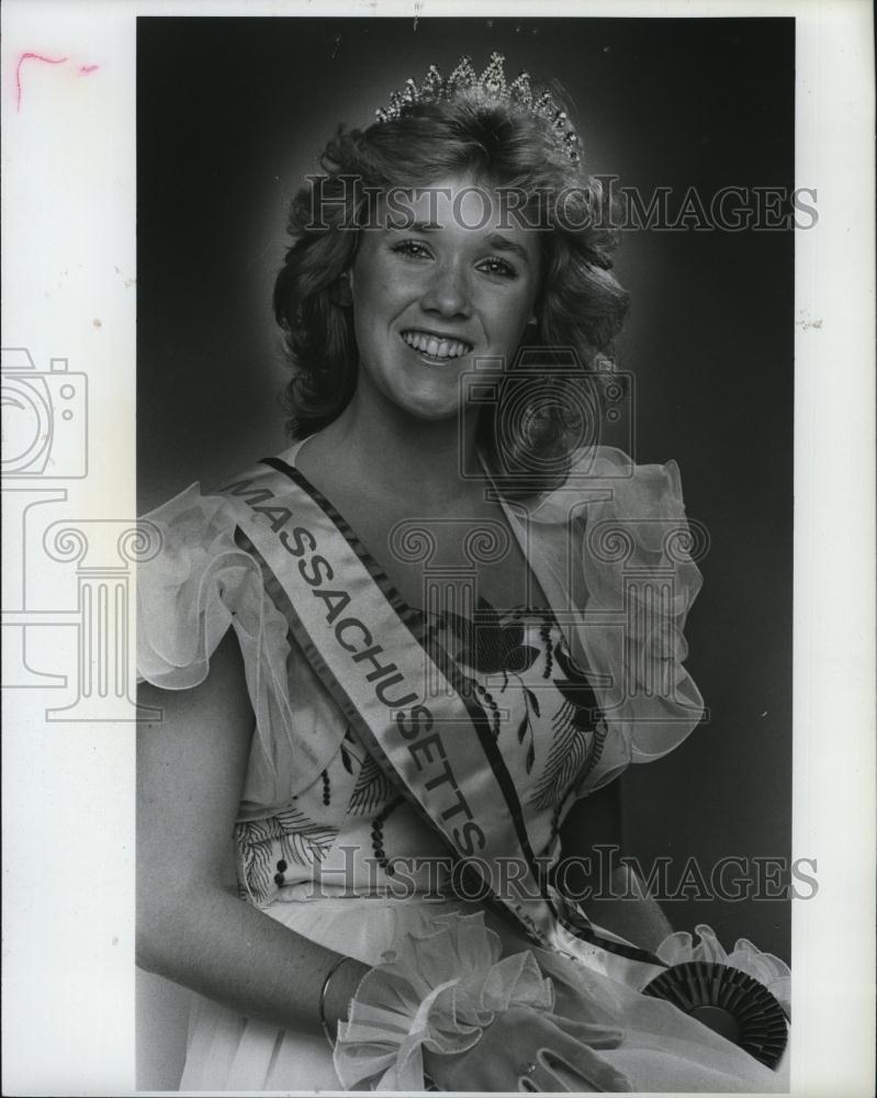 1984 Press Photo &quot;Miss Massachusetts United Teenager&quot;Diane Elizabeth Magrano - Historic Images