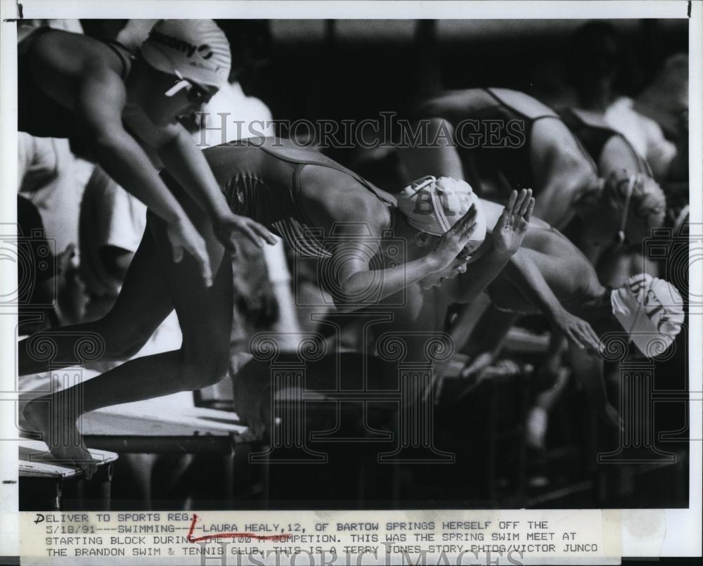 1991 Press Photo Laura Healy, Swimming, Brandon Swim And Tennis Club - RSL98949 - Historic Images