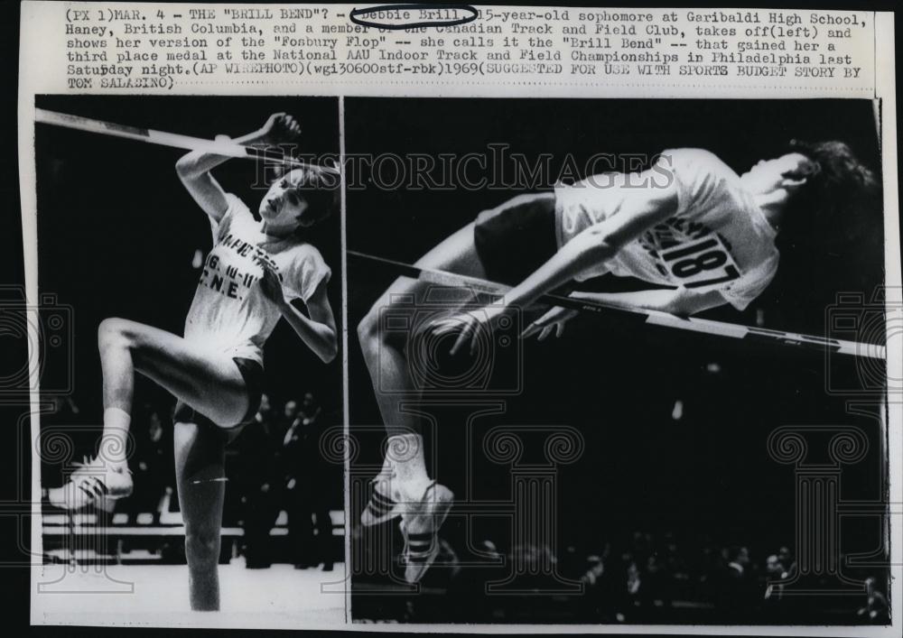 1969 Press Photo Canadian high jumper Debbie Brill during competition - Historic Images