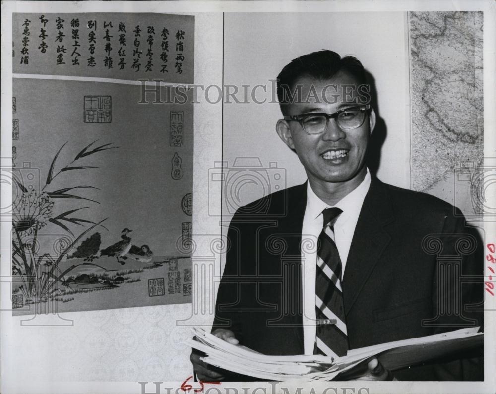 1968 Press Photo Dr Ting Jui Ho of China - RSL98965 - Historic Images