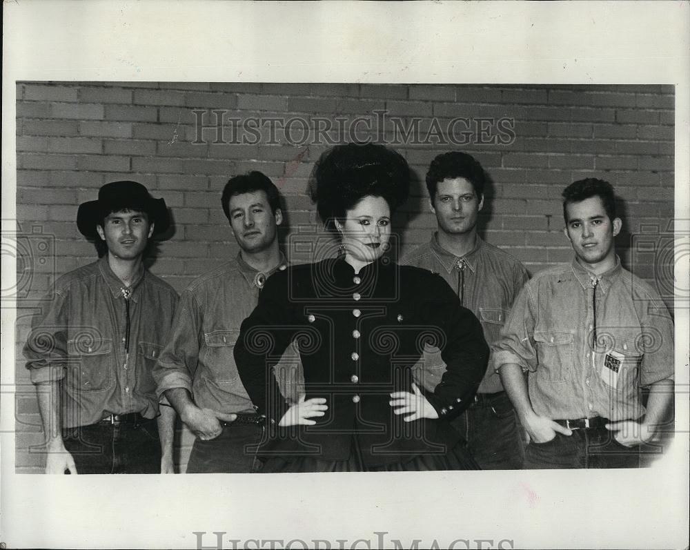 1993 Press Photo A group of county Dancers - RSL85139 - Historic Images