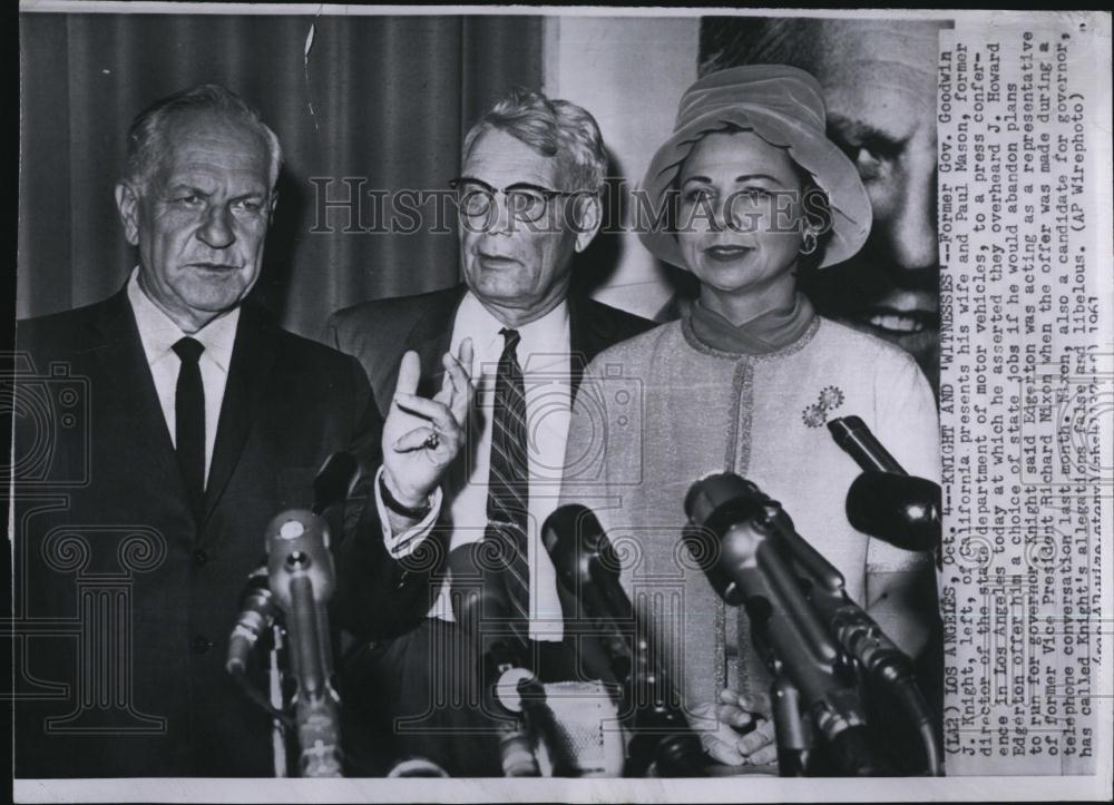 1961 Press Photo Former Governor Godwin Knight & Wife with Paul Mason - Historic Images
