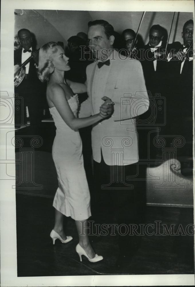 1956 Press Photo Governor Frank G Clement &amp; Wife Dancing In Room - RSL44133 - Historic Images