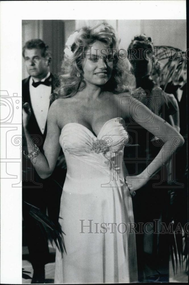 1984 Press Photo Actress Carman Cannon - RSL59687 - Historic Images