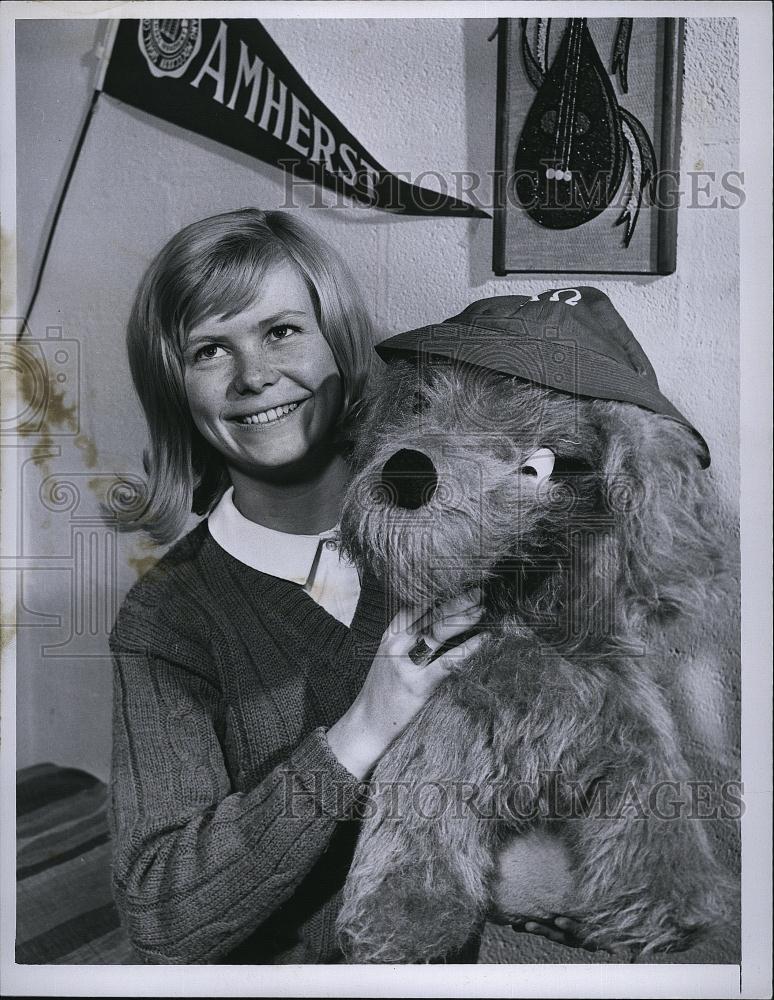 1965 Press Photo Sandra Olson Carnival Queen - RSL78449 - Historic Images