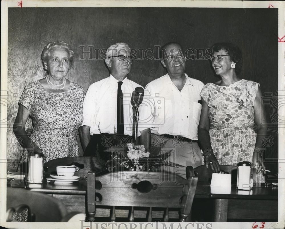 1962 Press Photo Don And MrsTracy, Novelist, Mr, Mrs AS Pflueger - Historic Images