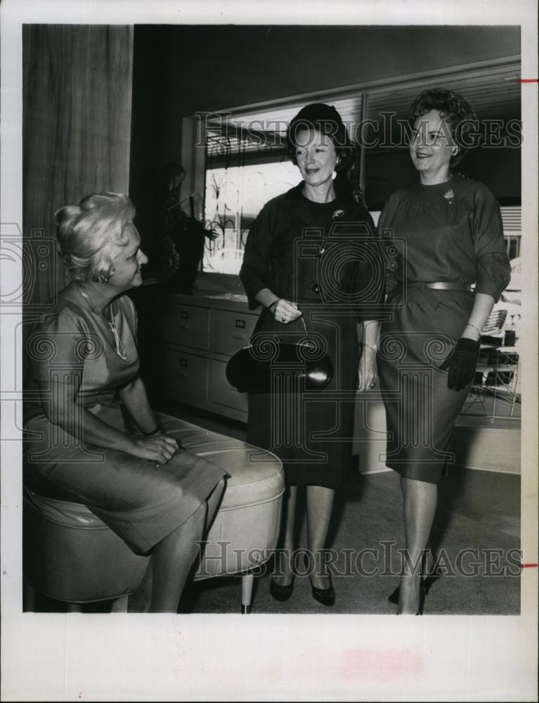 1962 Press Photo Mrs JM McCool,Mrs R Cline &amp; Mrs J Lively Jr - RSL93401 - Historic Images