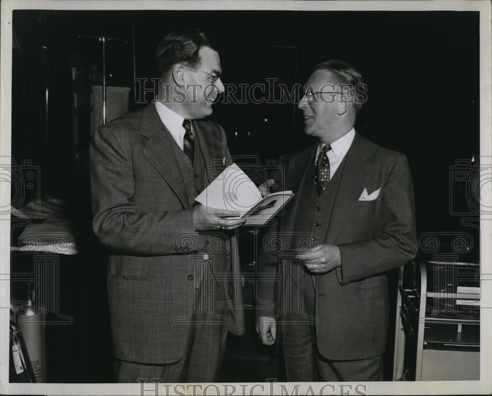 1950 Press Photo Paul J Spencer director Lowell General Hospital - RSL86013 - Historic Images