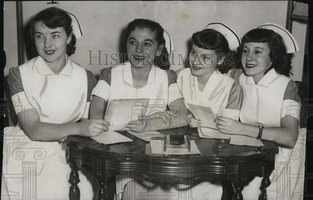 1948 Press Photo Cambridge Hospital Nurses B Witham, M Regs R A Hill,L Egan - Historic Images