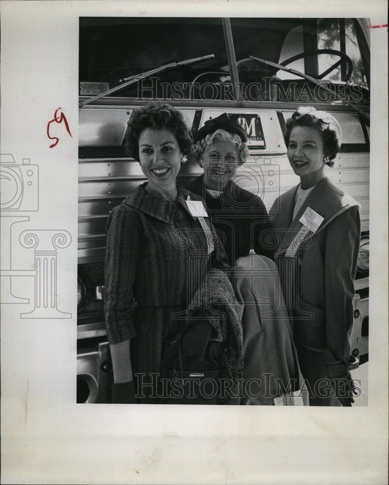 1962 Press Photo Mrs Warren Kemp of Sarasota Legislative weekend - RSL93259 - Historic Images