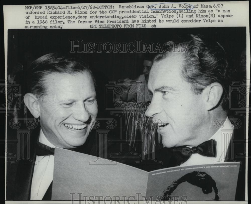 1968 Press Photo Republican Gov John Volpe w/ endorsed GOP Pres Richard Nixon - Historic Images