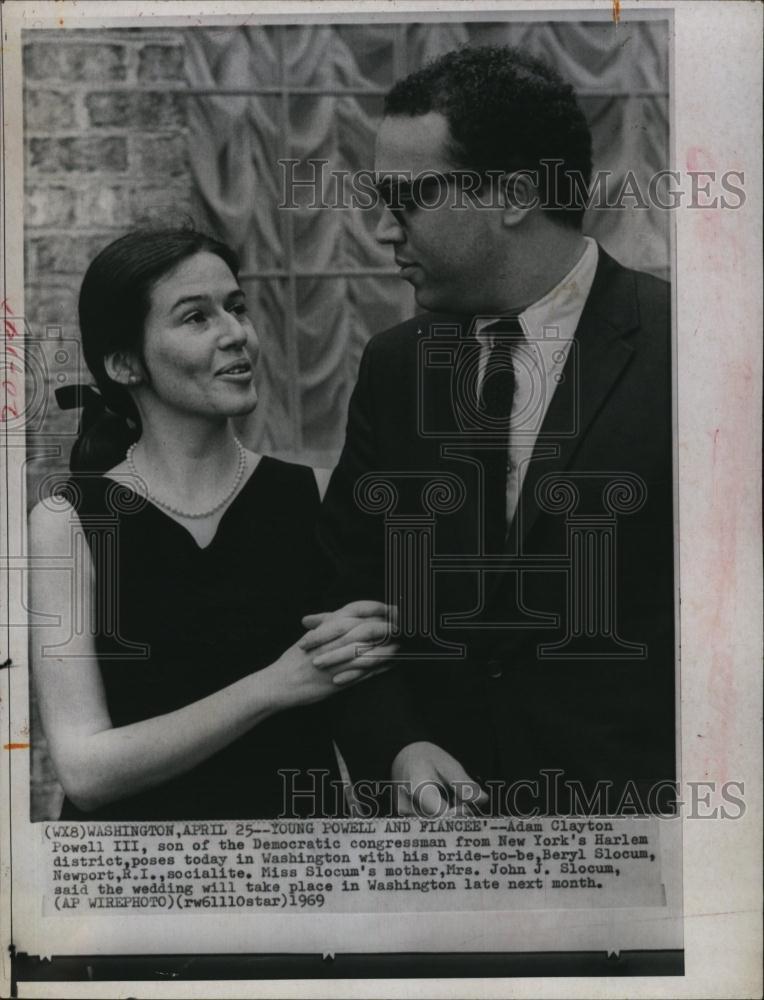 1969 Press Photo Adam Clayton Powell III with bride-to-be, Beryl Slocum - Historic Images