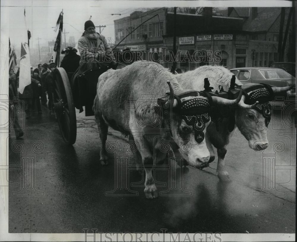 1976 Press Photo Re-Enactment Famous Trek by Colonel Henry Knox in Cambridge - Historic Images