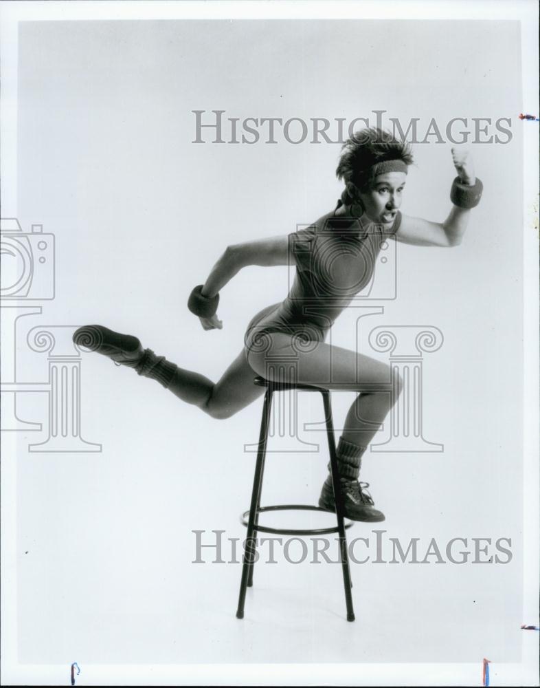 1992 Press Photo Claire Porter Fitness Digest - RSL60253 - Historic Images