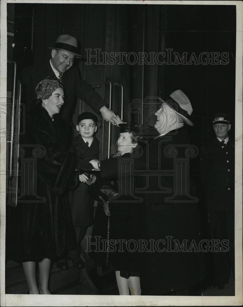 1947 Press Photo Mr and Mrs Charles E Kurtzman - RSL45691 - Historic Images