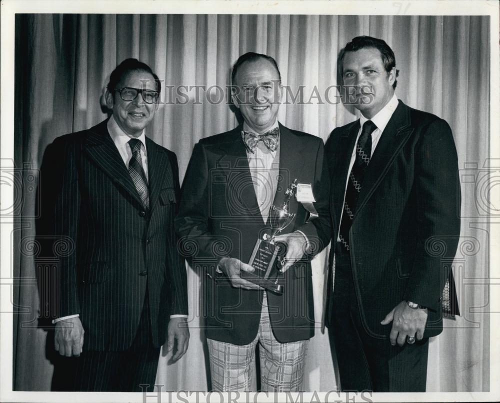 1977 Press Photo Jacob Vonk - RSL67401 - Historic Images