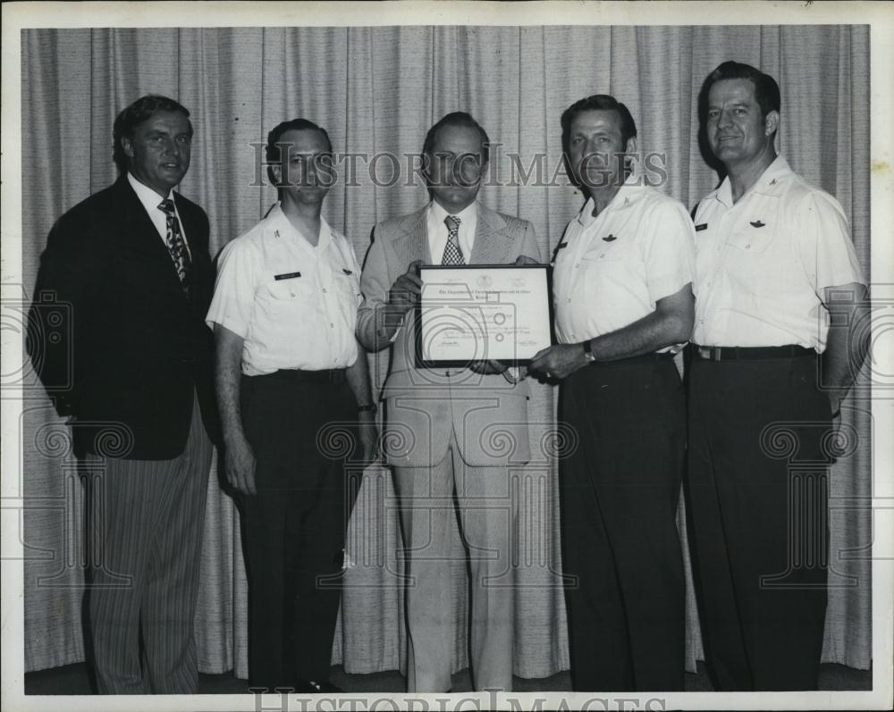 1972 Press Photo Col Thomas A Diab, Commander of the 901st Tactical Airlift Gr - Historic Images