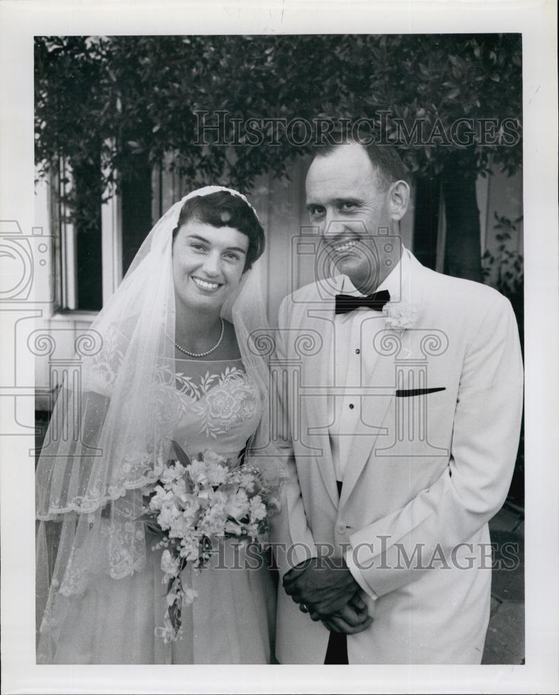Press Photo Wedding of William Tillery &amp; Janet Dunn - RSL62137 - Historic Images