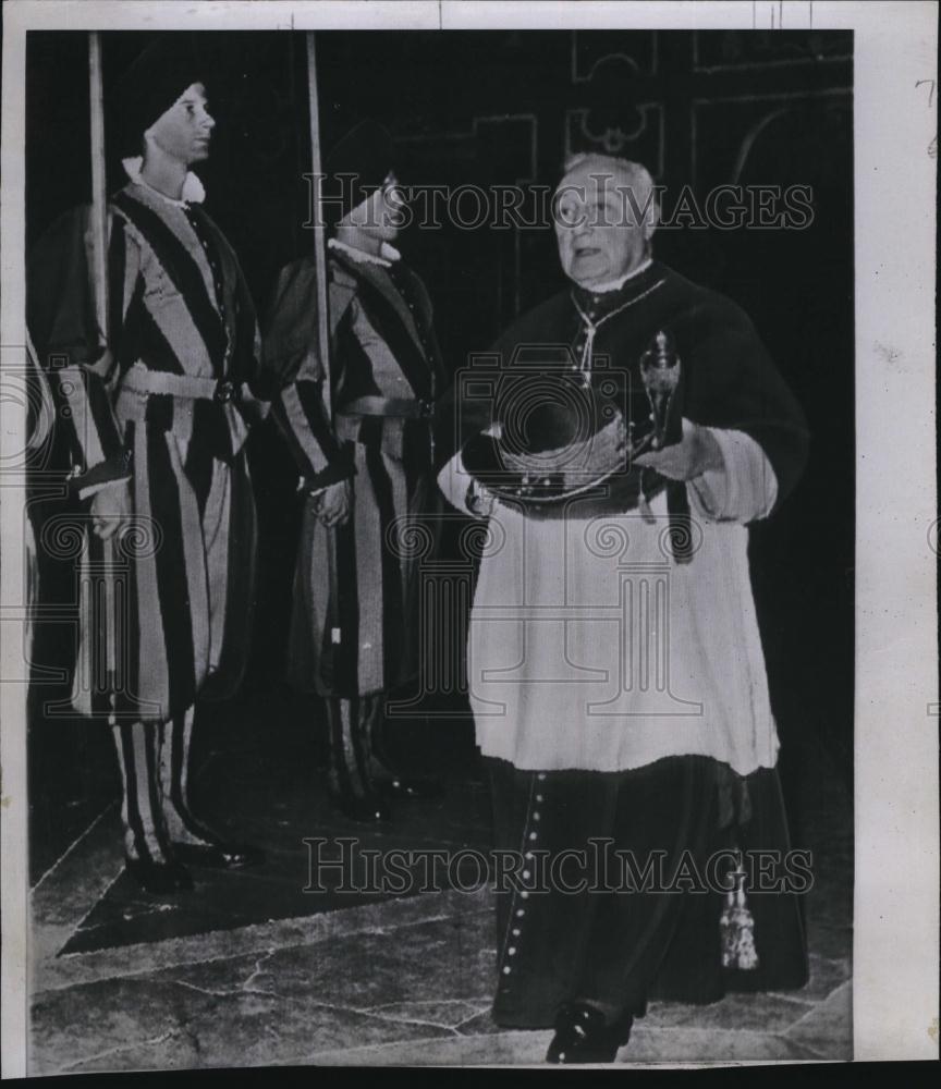 1958 Press Photo Benedetto Cardinal Aloisi Masella new Camerlengo at Vatican - Historic Images