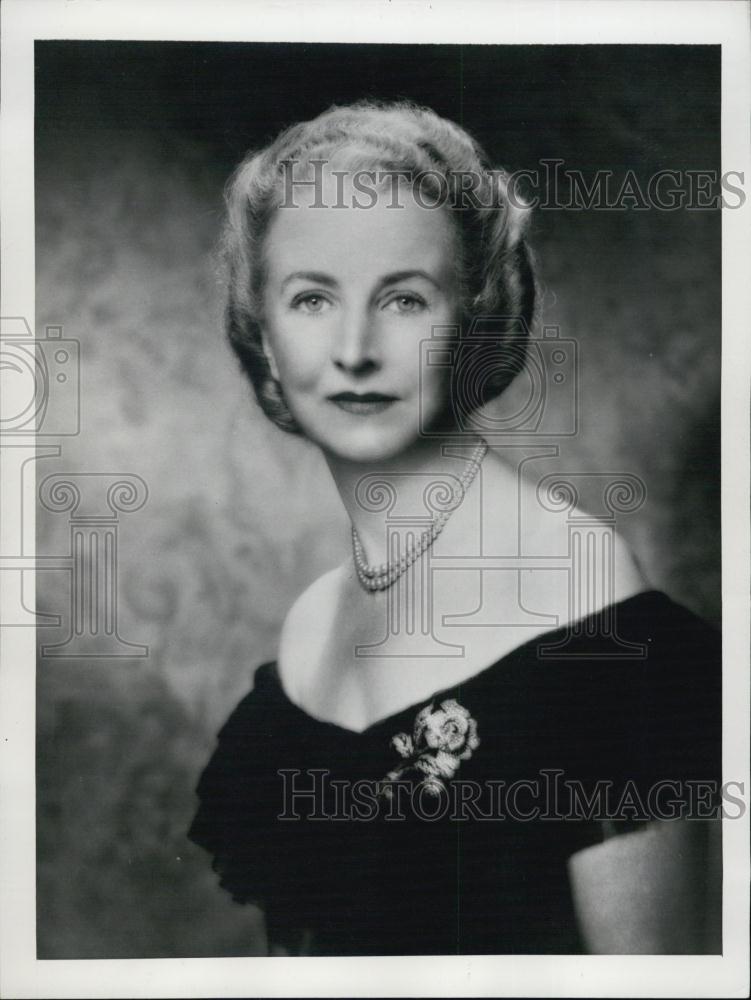 1951 Press Photo Inez Robb International News Service Feature Writer Columnist - Historic Images