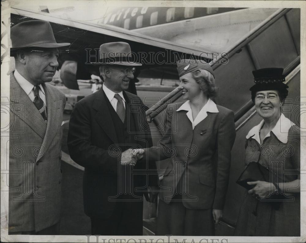 1947 Press Photo Maj Gen William Rose, Lt Gov &amp; Mrs Arthur Coolidge - Historic Images