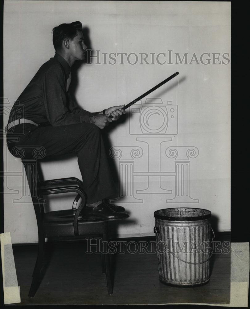 1944 Press Photo Pvt George Bent Lowry Field - RSL47175 - Historic Images