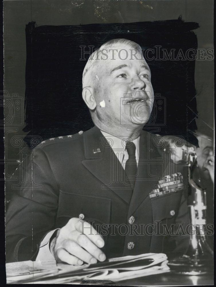 1953 Press Photo General J Lawton Collins US Army Chief - RSL01511 - Historic Images