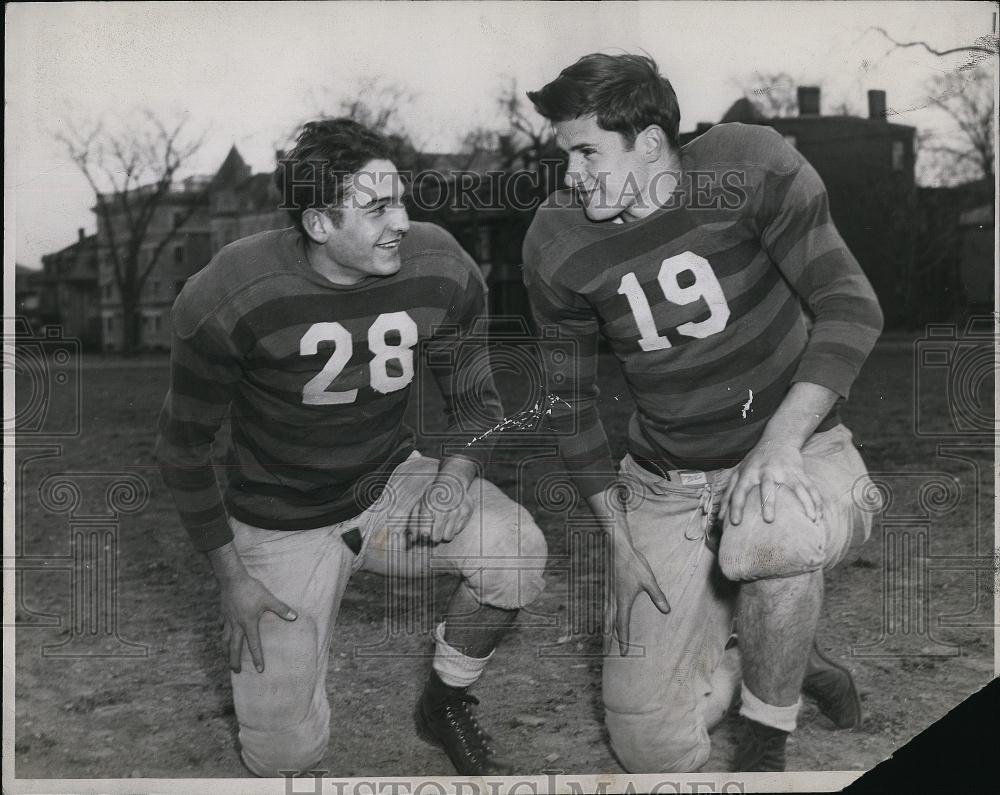 1947 Press Photo Captains Hugo Vigoroso and Frank Simos, 1947 Som&#39;vl Grid Team - Historic Images