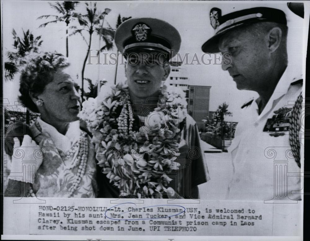 Press Photo Charles Klusman, US Navy, Mrs Jean Tucker, Bernard Clarey - Historic Images