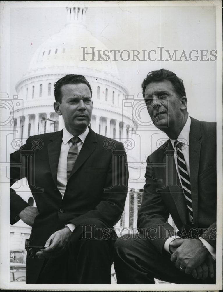 1960 Press Photo David Brinkley &amp; Chet Huntley Cover Presidential Election - Historic Images