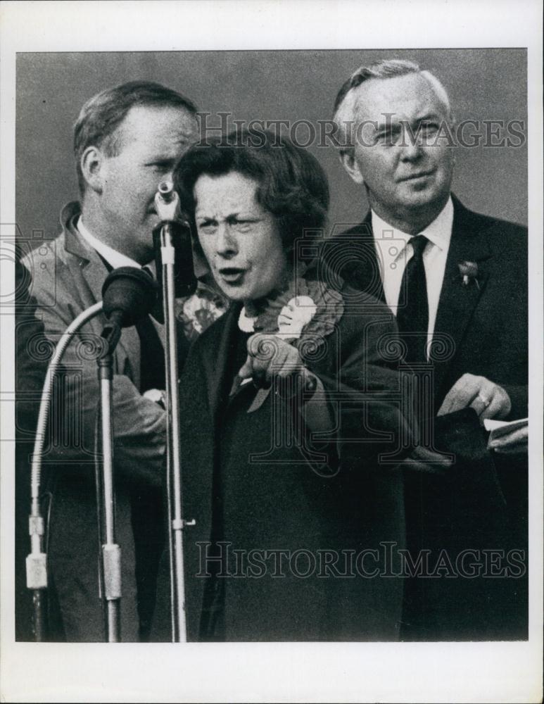 19968 Press Photo British Parliament Member Barbara Castle Promoted - RSL62831 - Historic Images