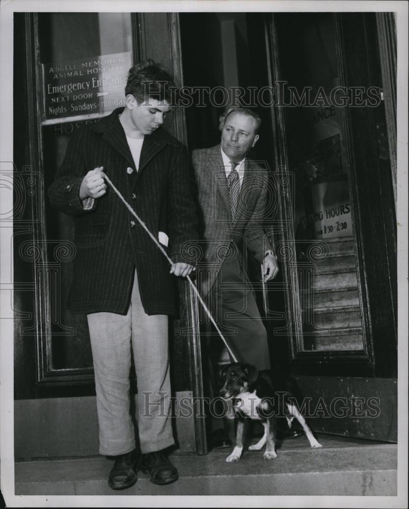 1958 Press Photo Mr J Robert Smith &amp; Russell with his newSeeing Eye dog - Historic Images