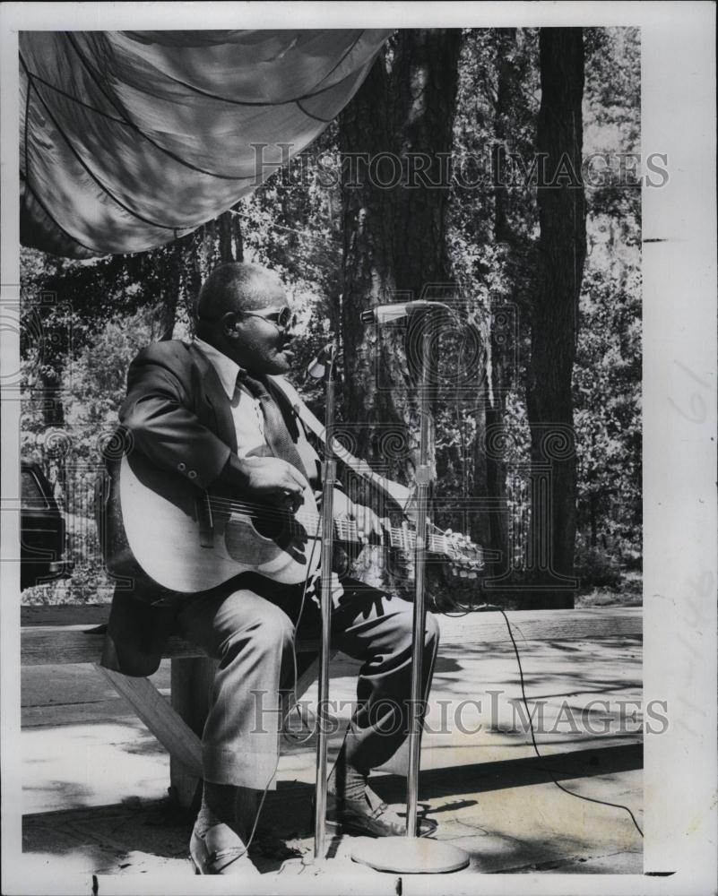 1979 Press Photo Rev NL Williams, Tallahassee Blind Street Singer - RSL91199 - Historic Images