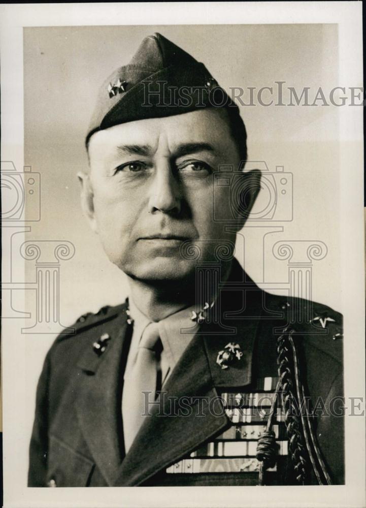 1947 Press Photo Major General Clifton Cates of US Marine Corps - RSL62865 - Historic Images