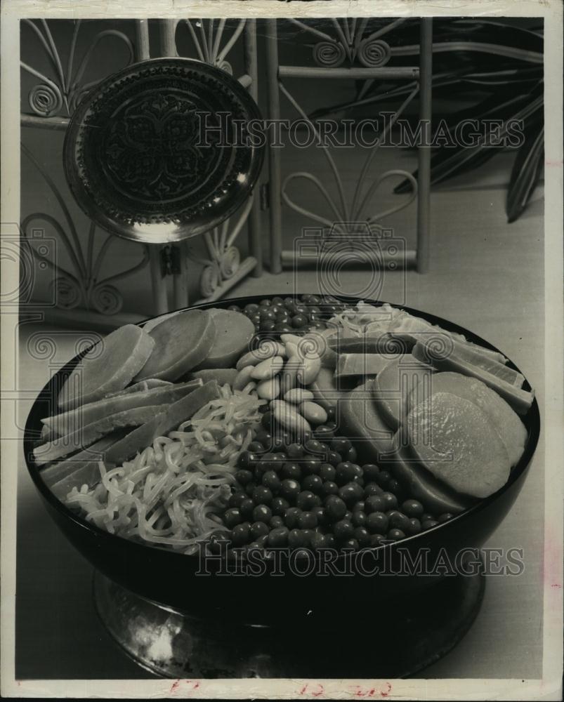 1968 Press Photo Louisiana yams, ham &amp; different vegetables - RSL94201 - Historic Images