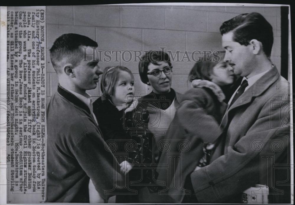 1965 Press Photo NE Univ Prof Philip Backstrom &amp; his family &amp; students - Historic Images