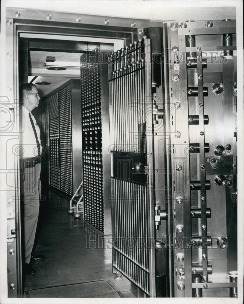 1966 Press Photo Safe Deposit boxes at the First Federal Savings and Loan Bank - Historic Images