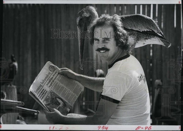 Press Photo Ralph Heath Suncoast Seabird Sanctuary - RSL98907 ...