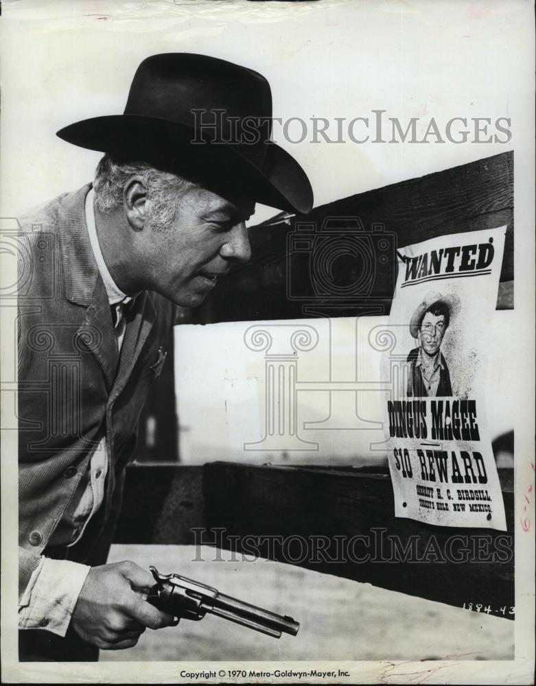 1970 Press Photo George Kennedy in cowboy role - RSL92895 - Historic Images