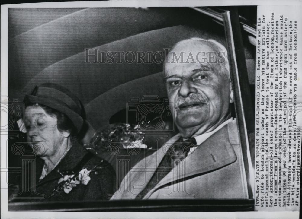 1962 Press Photo Baron Astor &amp; his wife in London - RSL07647 - Historic Images