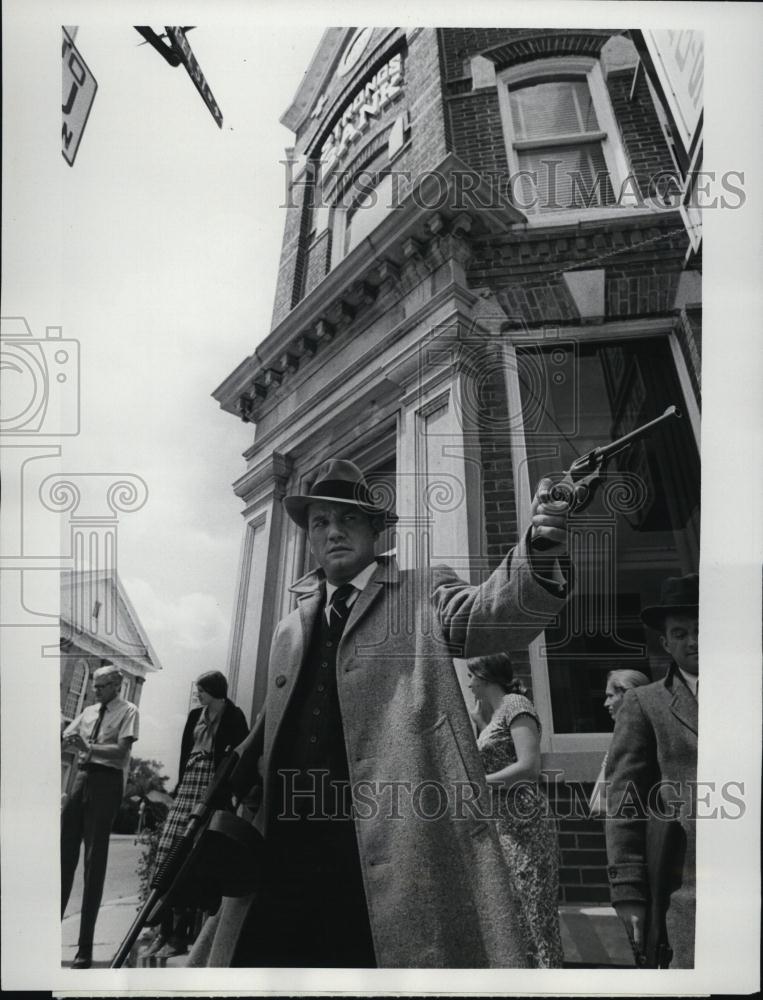 1970 Press Photo Actor Bill Wendt in &quot;The Last Days of John Dillinger&quot; - Historic Images